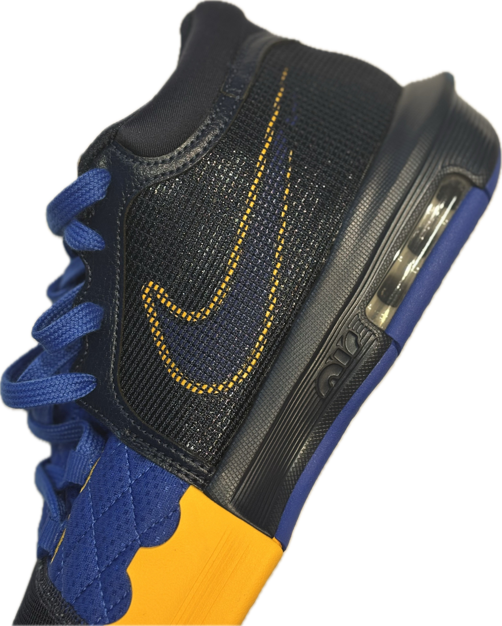 TÊNIS NIKE LEBRON WITNESS VIII FB2239-403